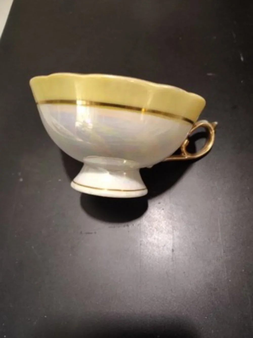 Vintage Iridescent Gold And Peach Colored Accent Tea Cup Japan Fruit